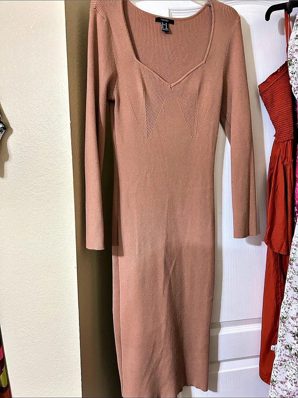 Forever 21 Ribbed Long Sleeve Midi Dress in Brown Size Medium Like New